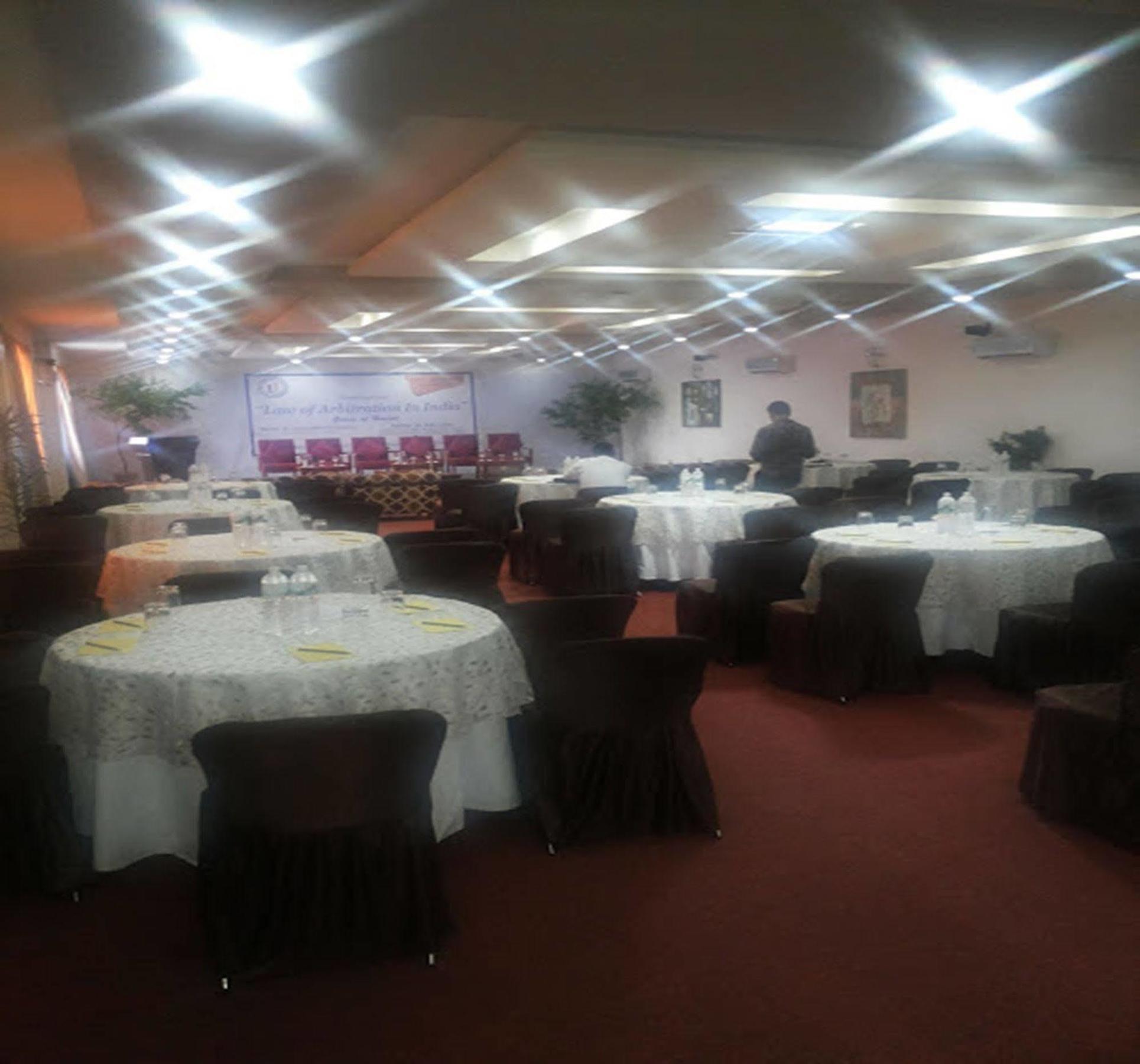 The Royal Plaza Gangtok Hotell Eksteriør bilde