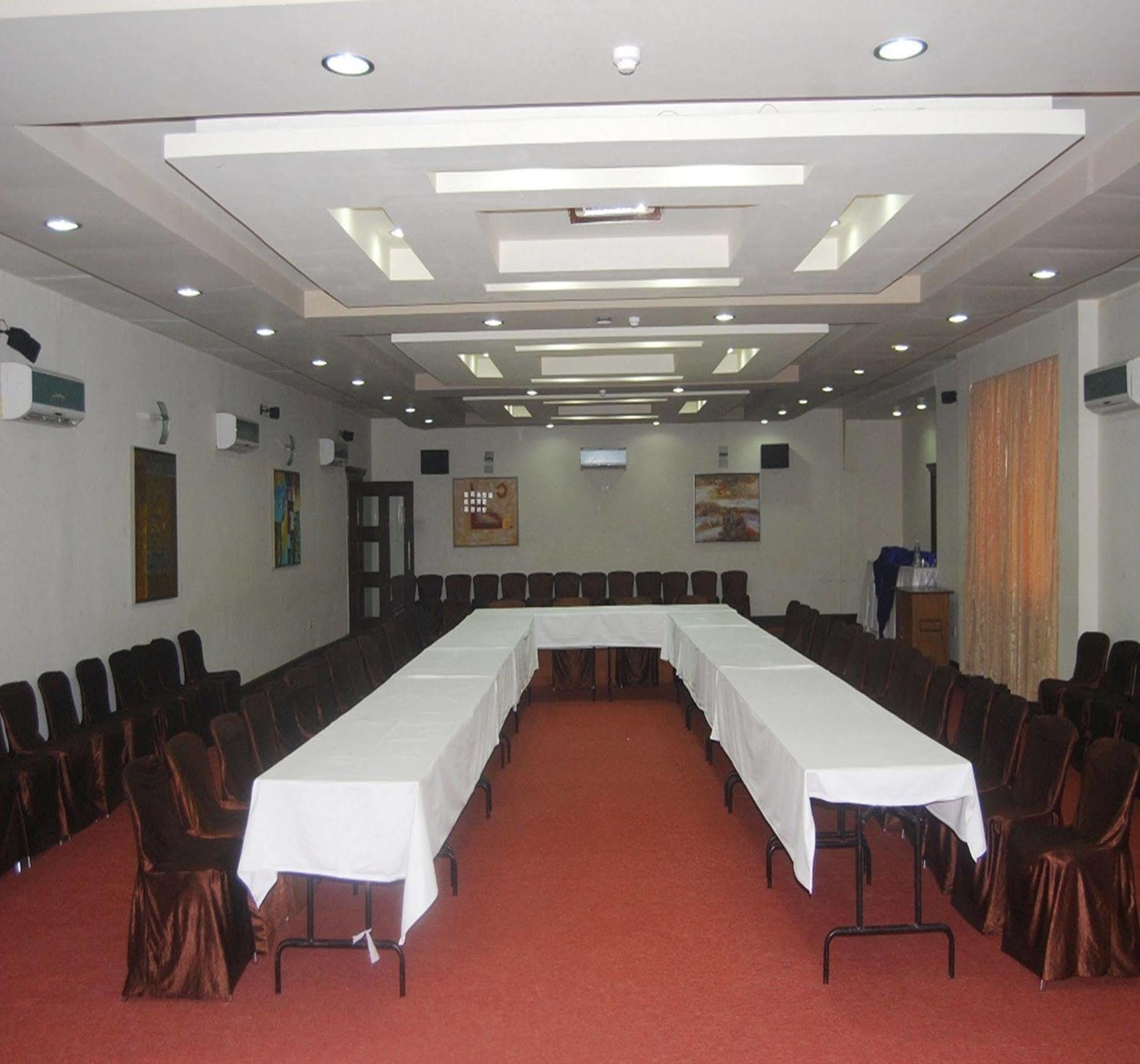 The Royal Plaza Gangtok Hotell Eksteriør bilde